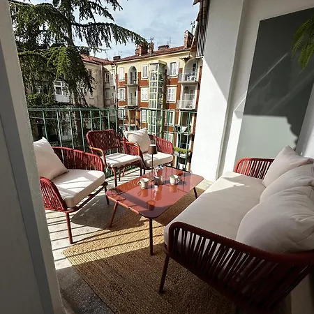Apartment Palm Garden View