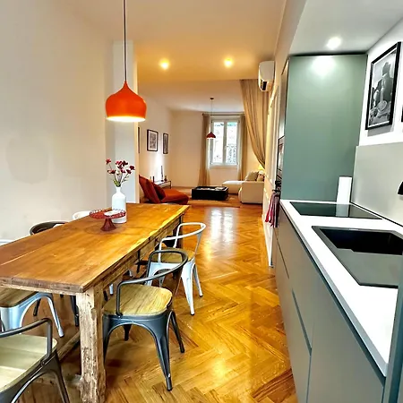 Apartment Palm Garden View Trieste